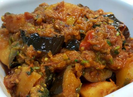 Potato Brinjal stir fry or gravy veg