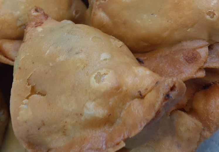 Khasta Samosa Bengali OR North side